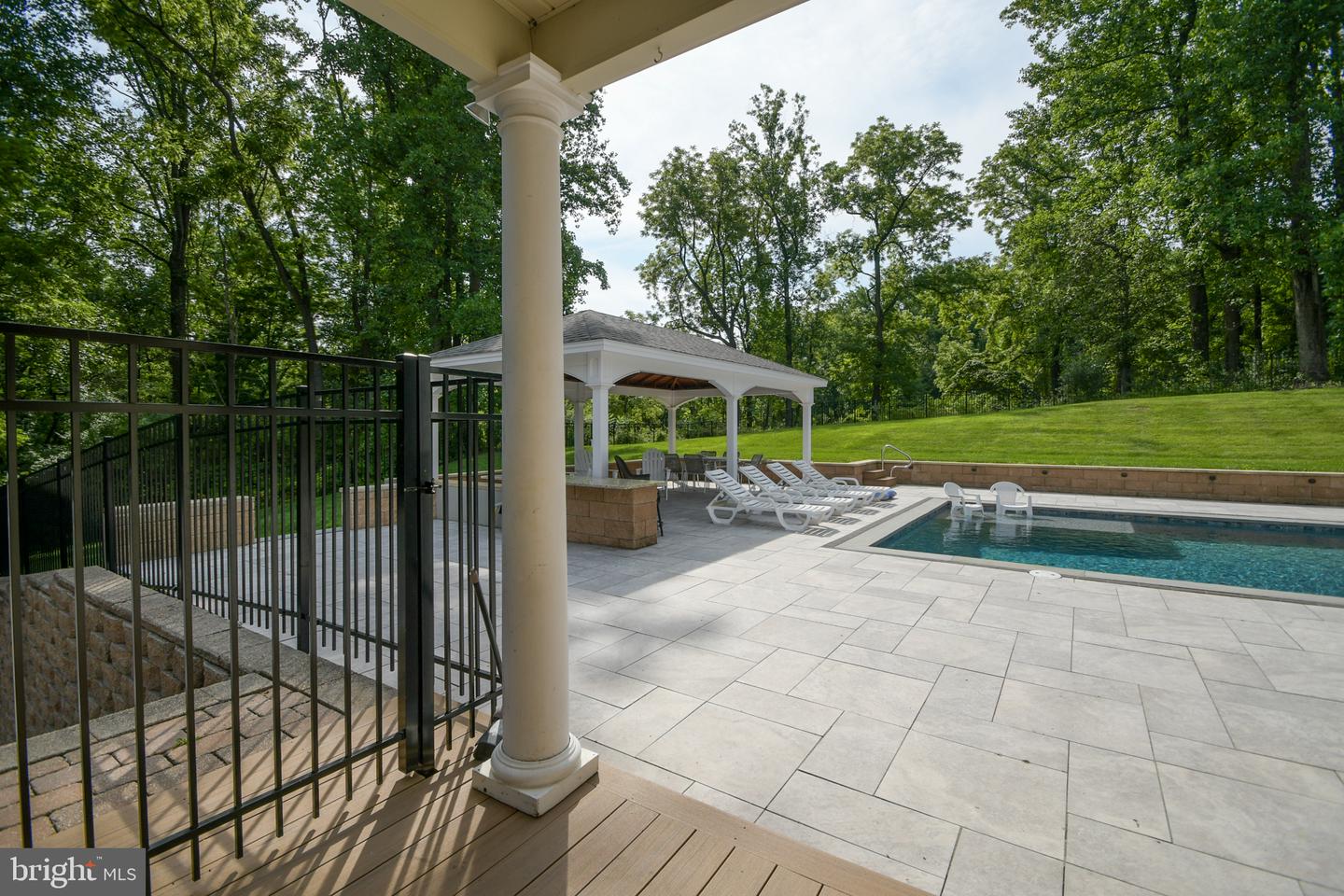 720 Foxtail Ct Property Photo 18