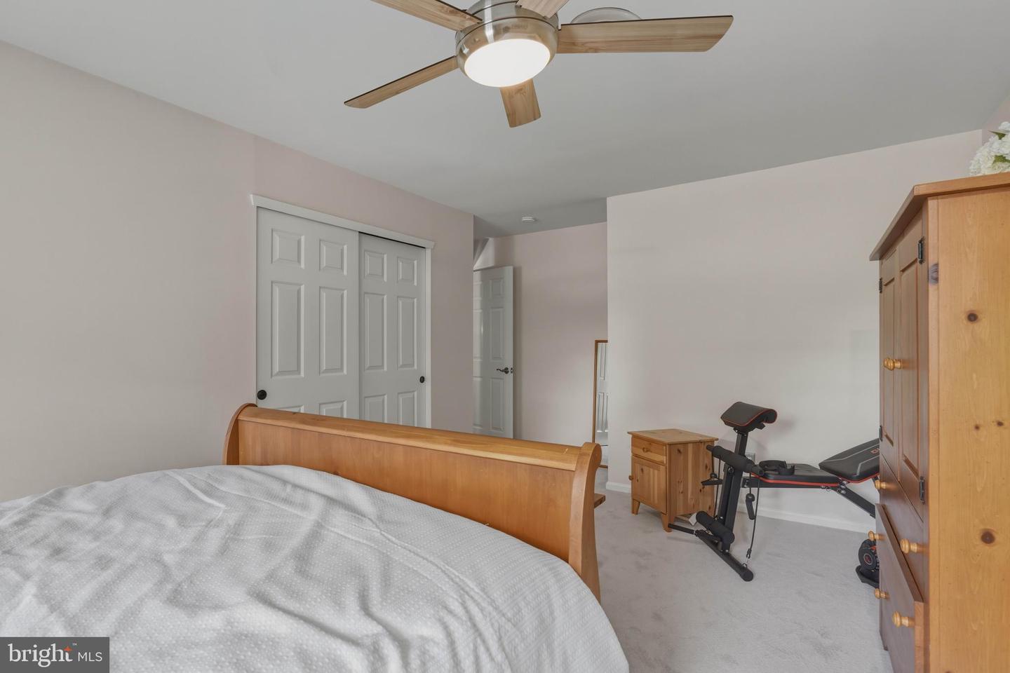 1333 University Dr Property Photo 26