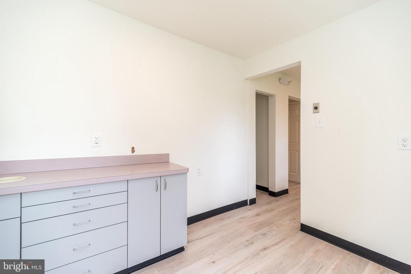 4018 Durham Property Photo 15