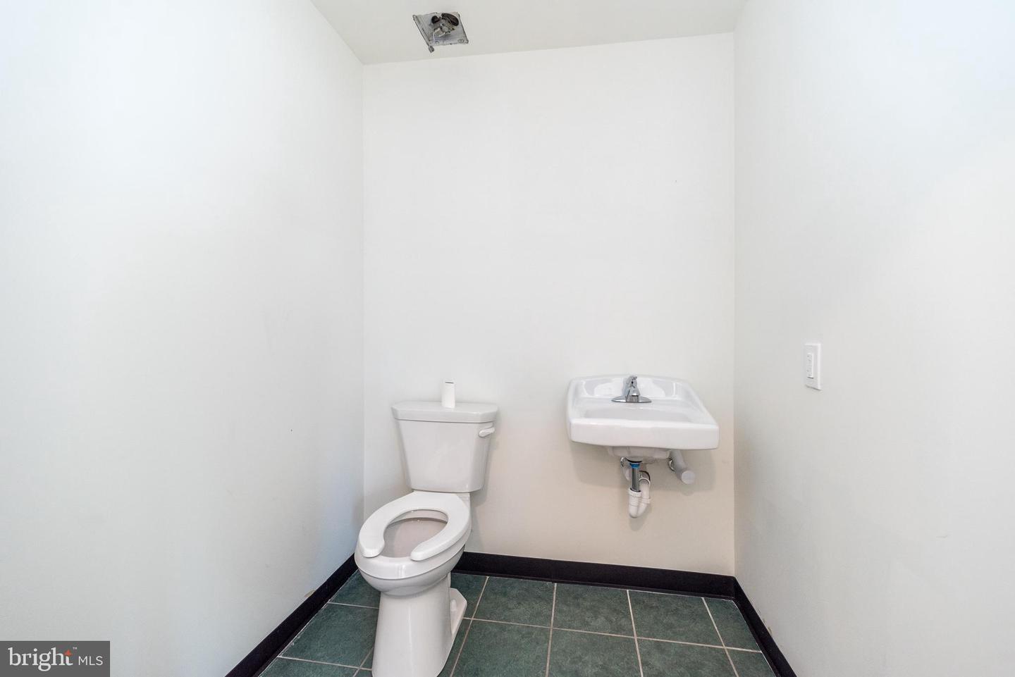 4018 Durham Property Photo 19