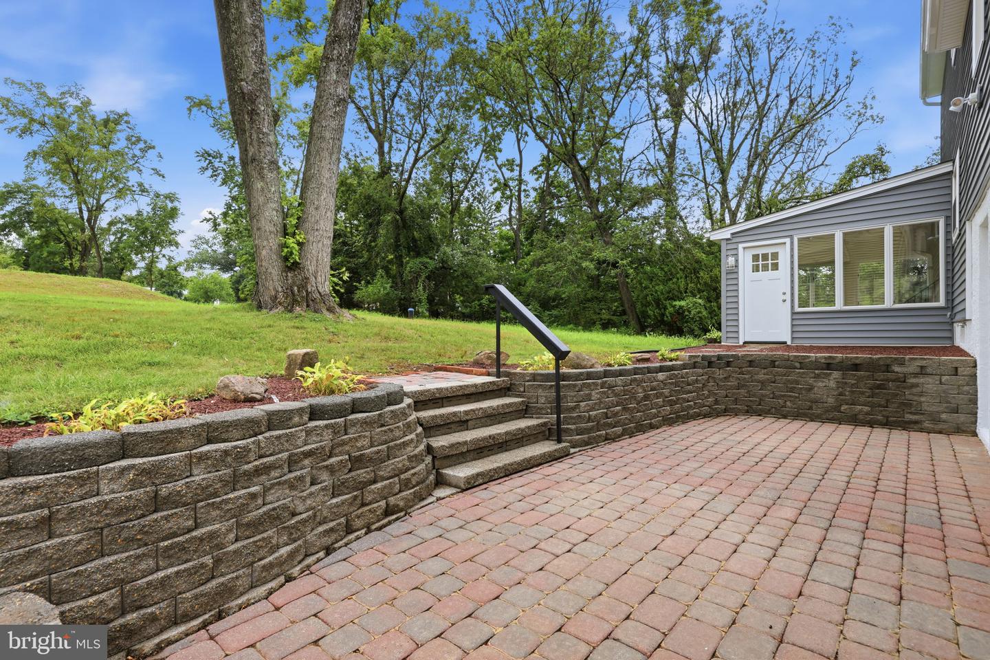 886 Sackettsford Rd Property Photo 37