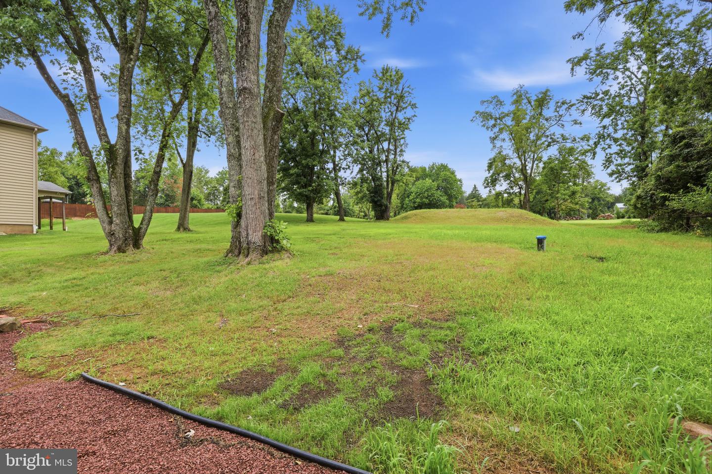 886 Sackettsford Rd Property Photo 38
