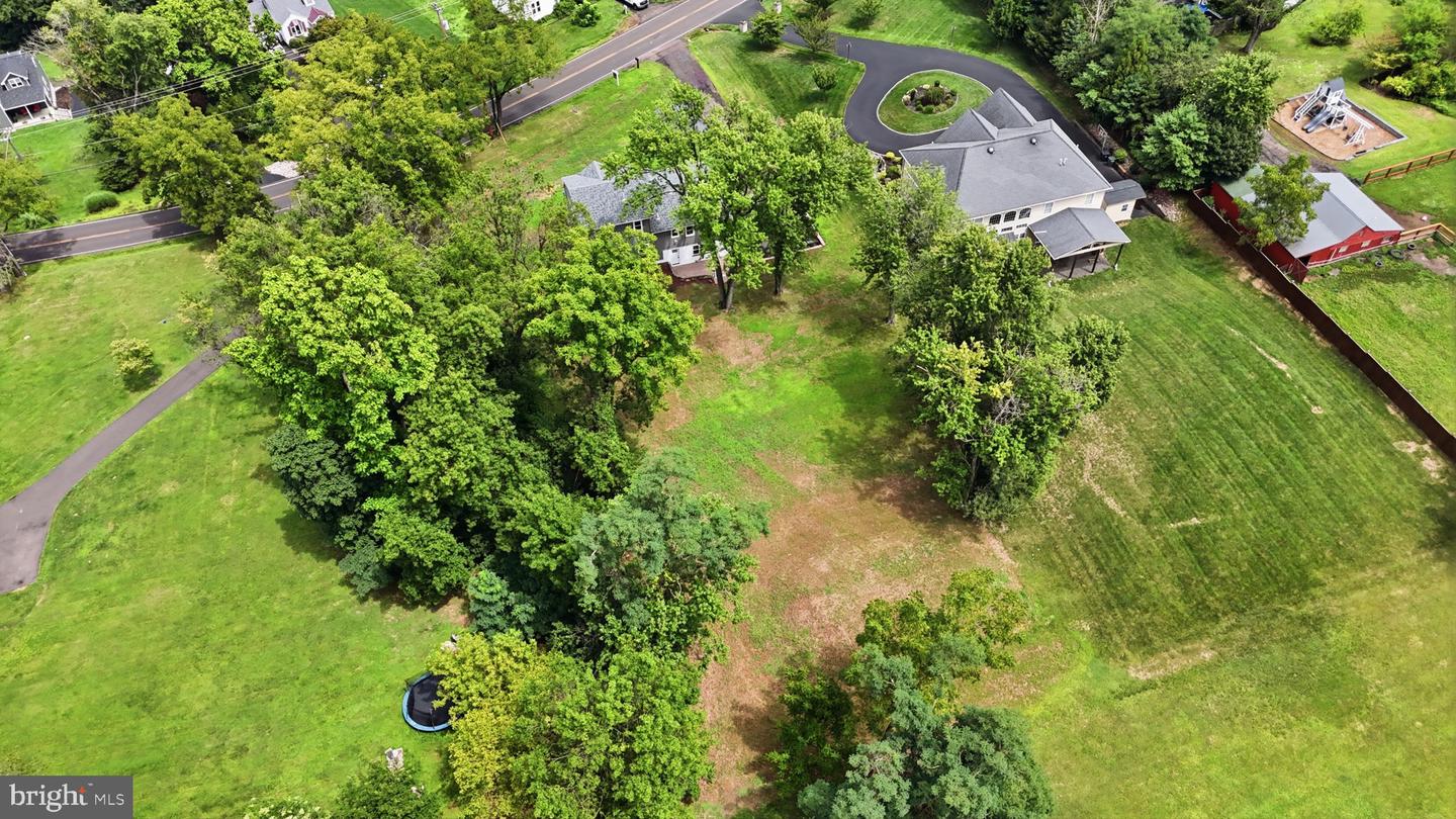 886 Sackettsford Rd Property Photo 49