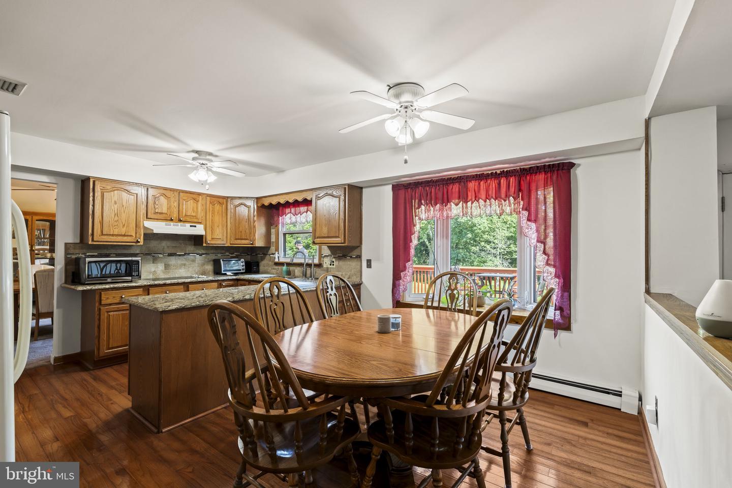 97 Lower Holland Rd Property Photo 13
