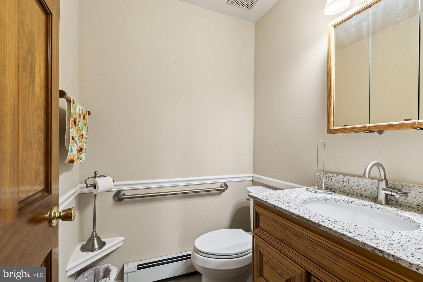 97 Lower Holland Rd Property Photo 16