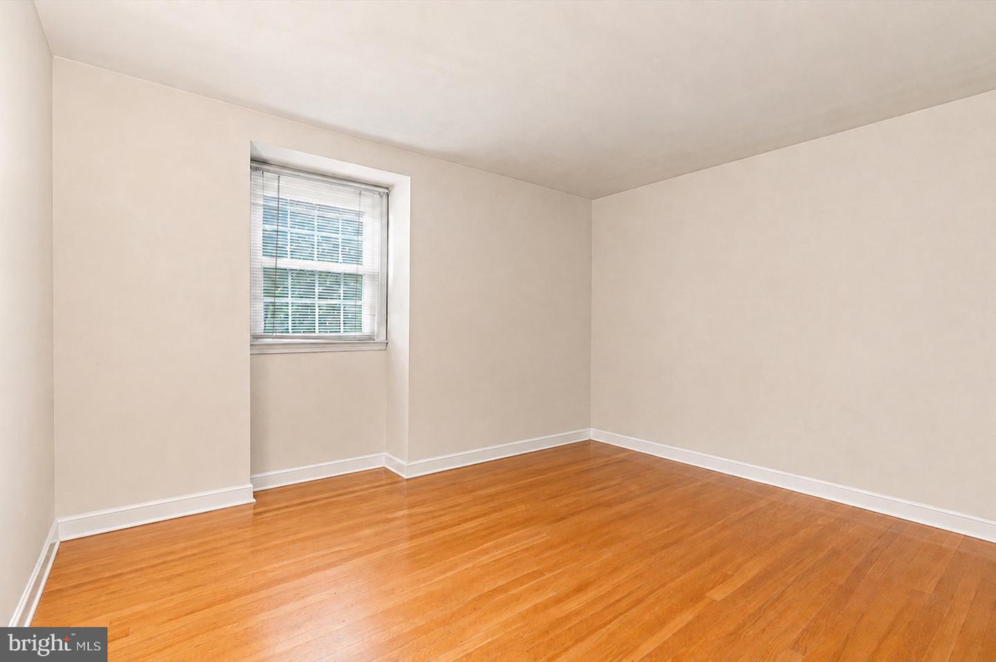 170 New Rd Property Photo 23