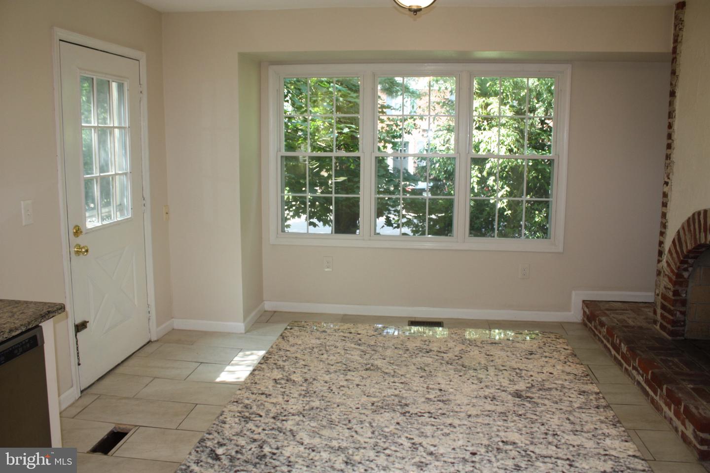 60 Providence Ave Property Photo 7