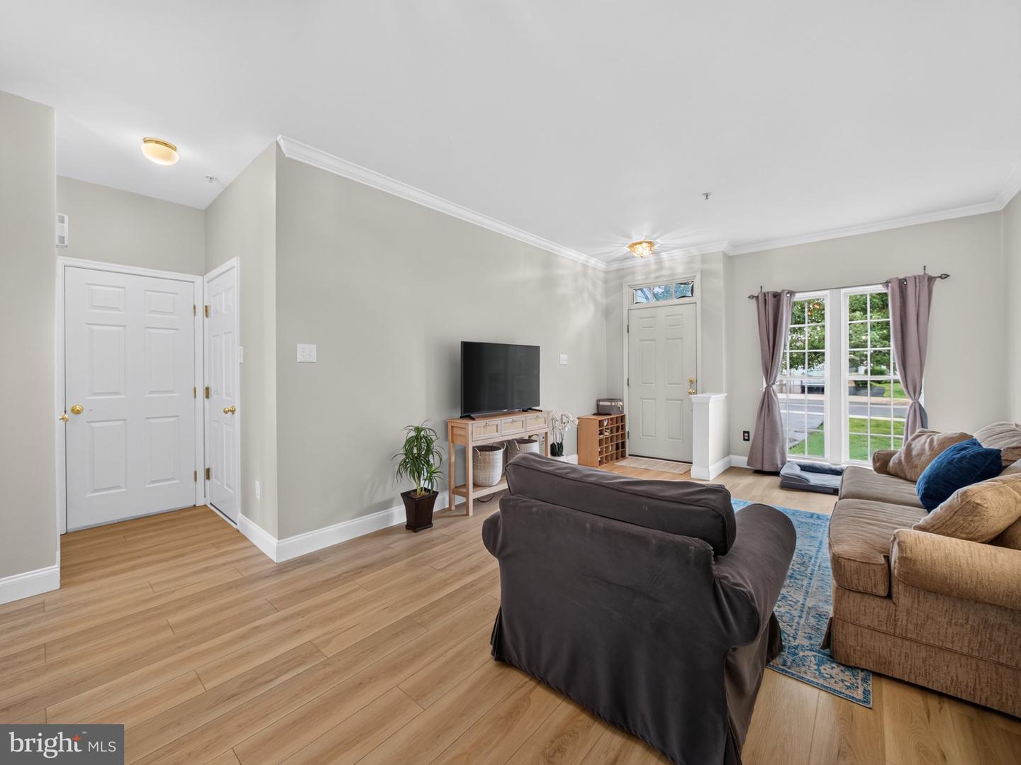 1835 Adams Way Property Photo 13