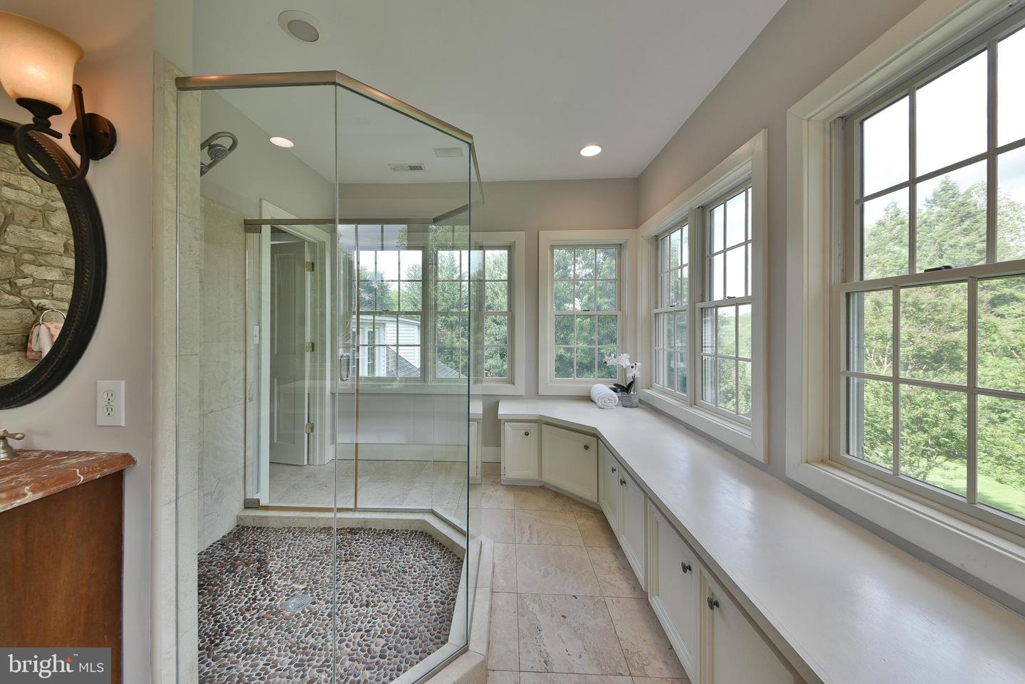 966 Paige Ct Property Photo 30