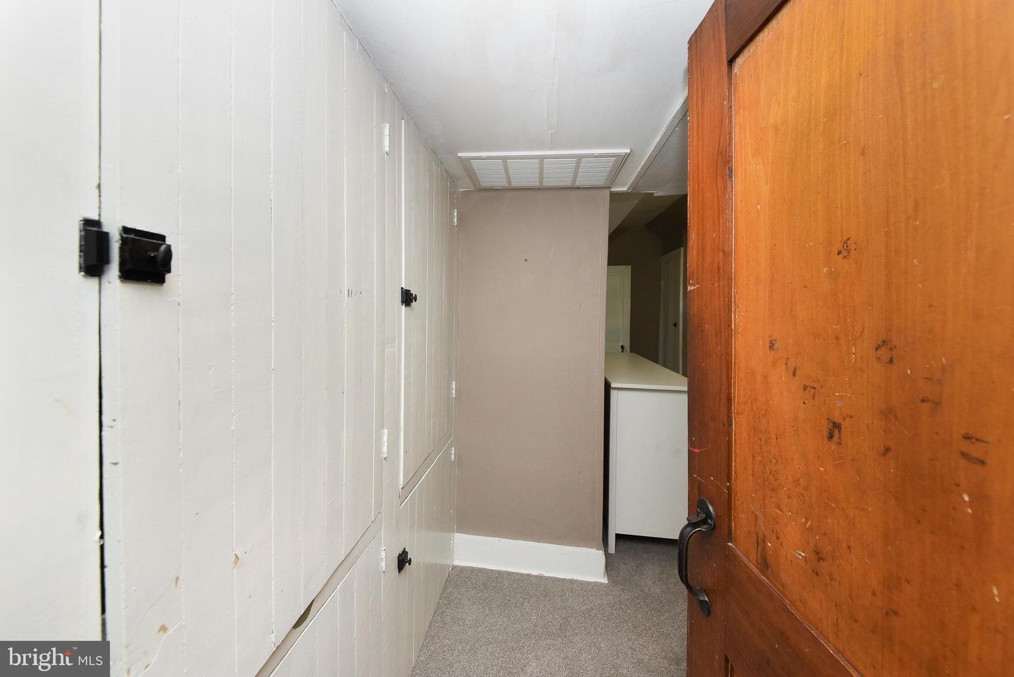 966 Paige Ct Property Photo 38