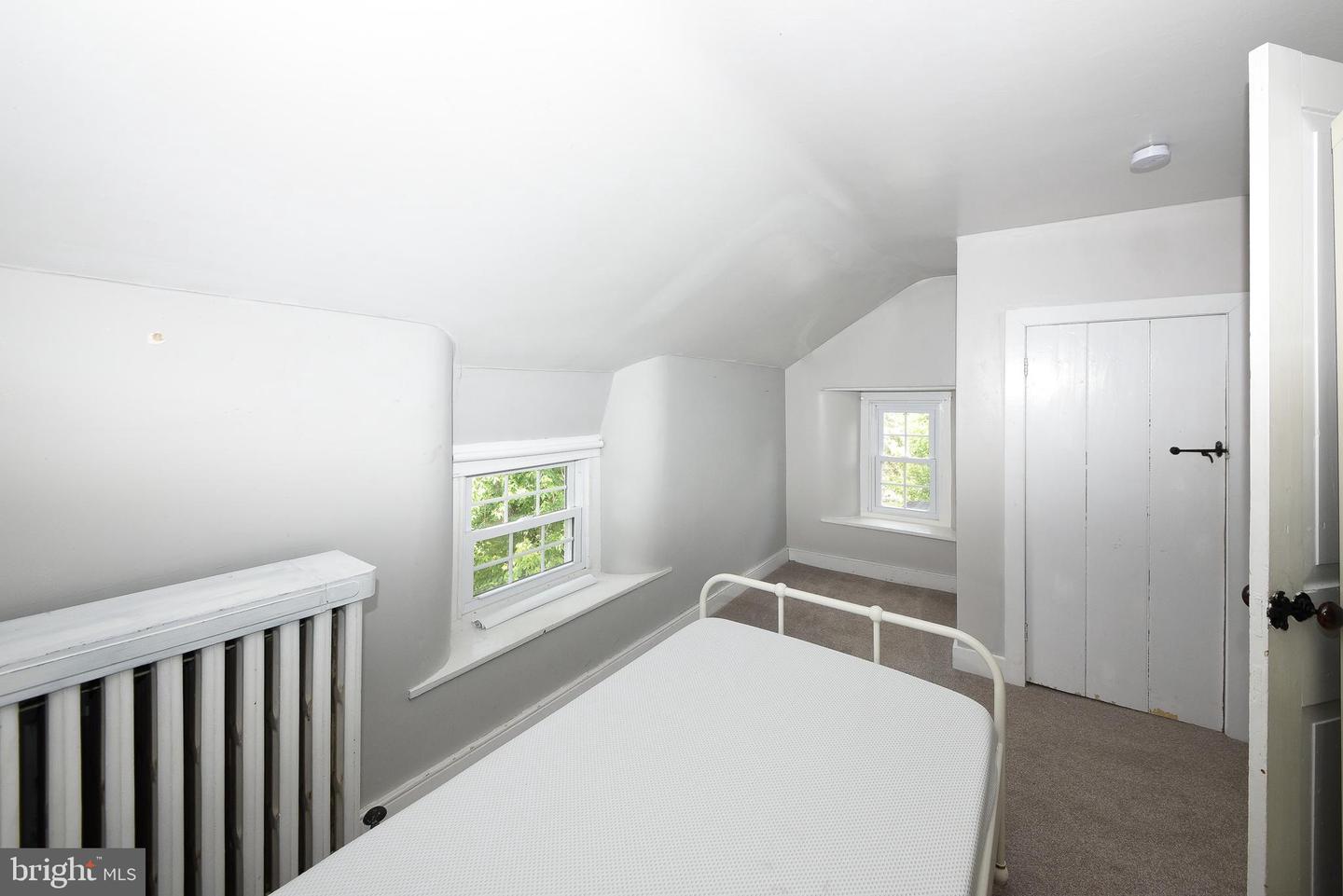 966 Paige Ct Property Photo 44