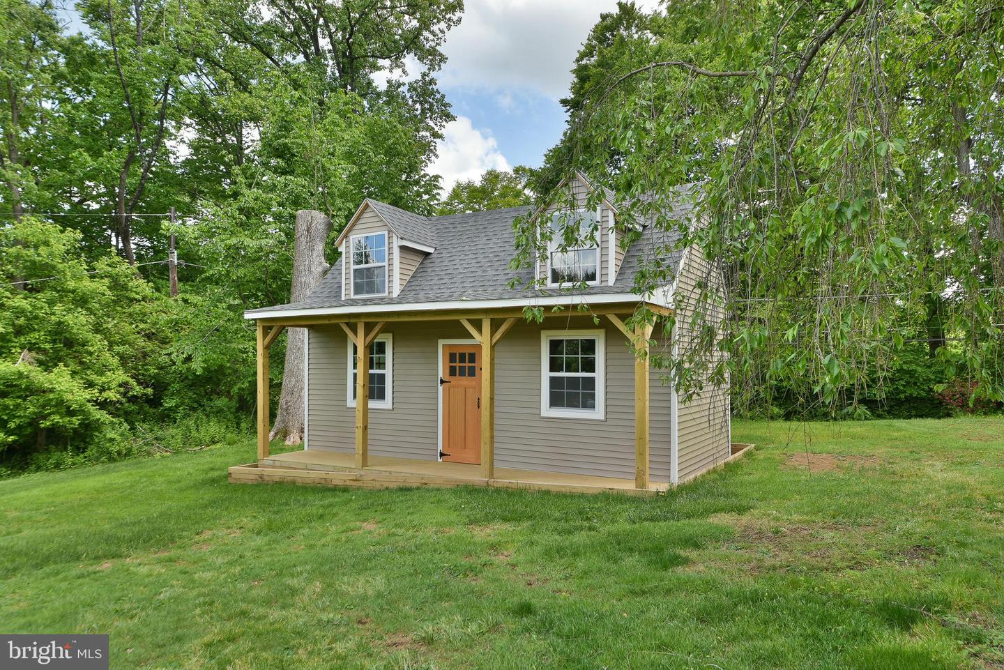 966 Paige Ct Property Photo 63
