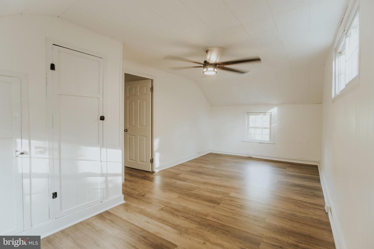 966 Paige Ct Property Photo 110