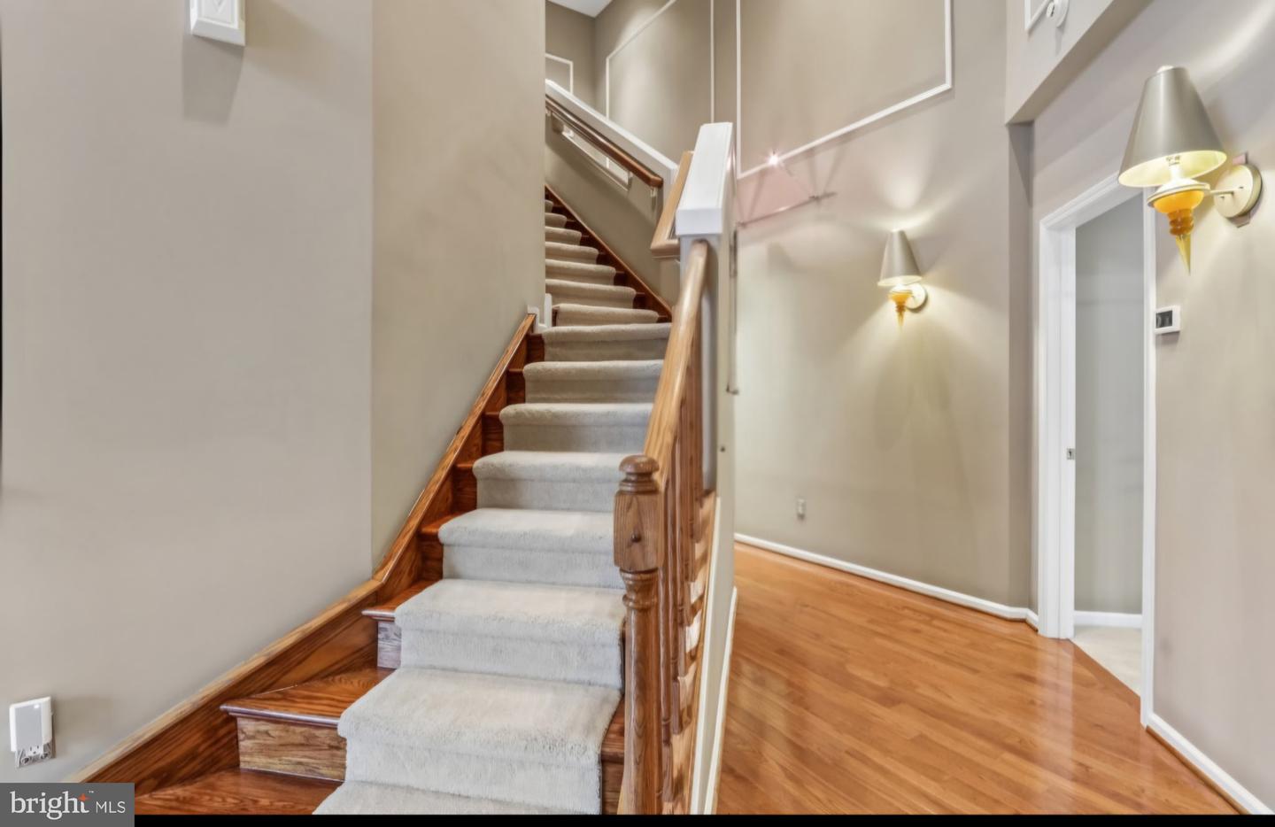 307 Ingleton Ct Property Photo 26