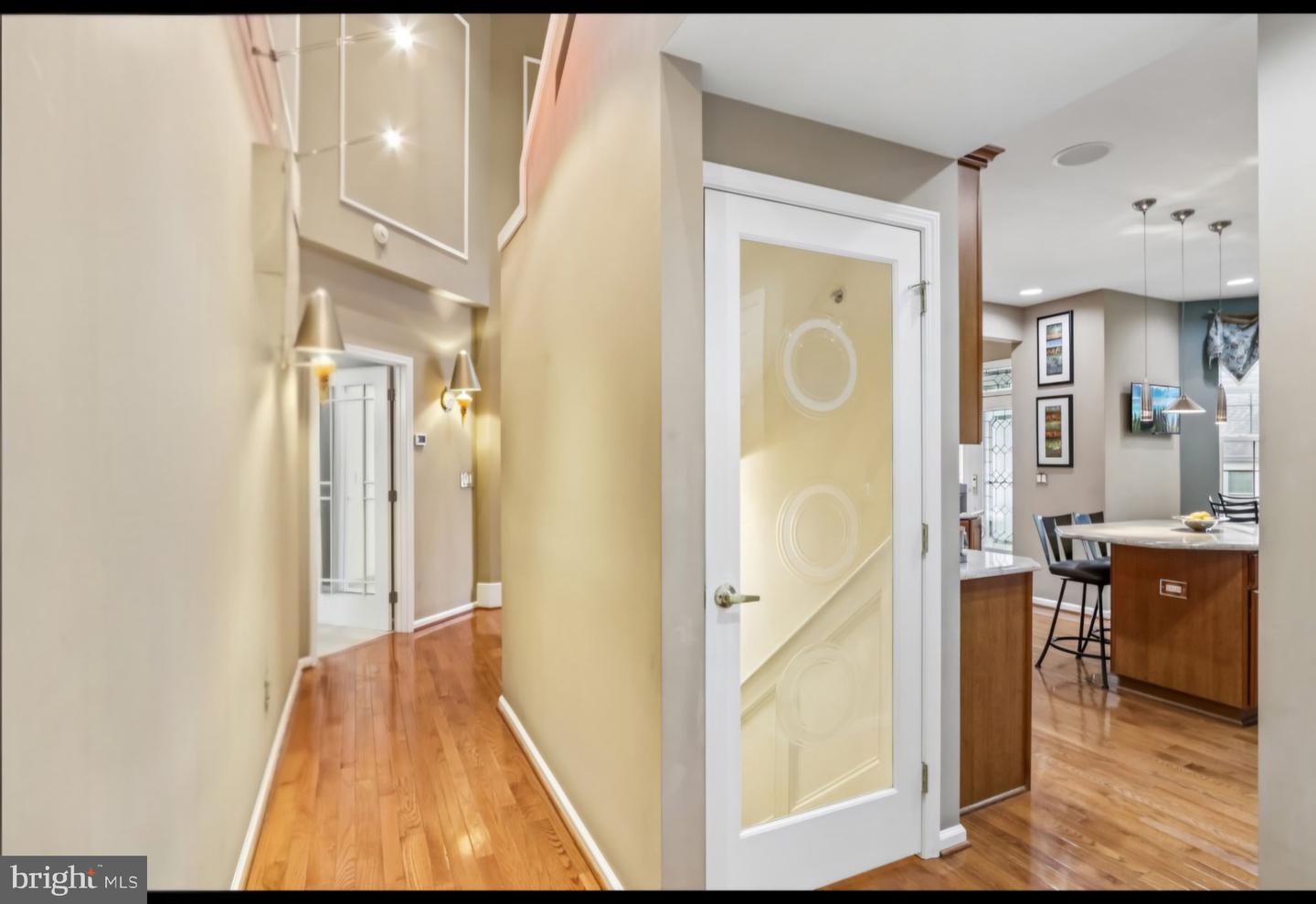 307 Ingleton Ct Property Photo 33