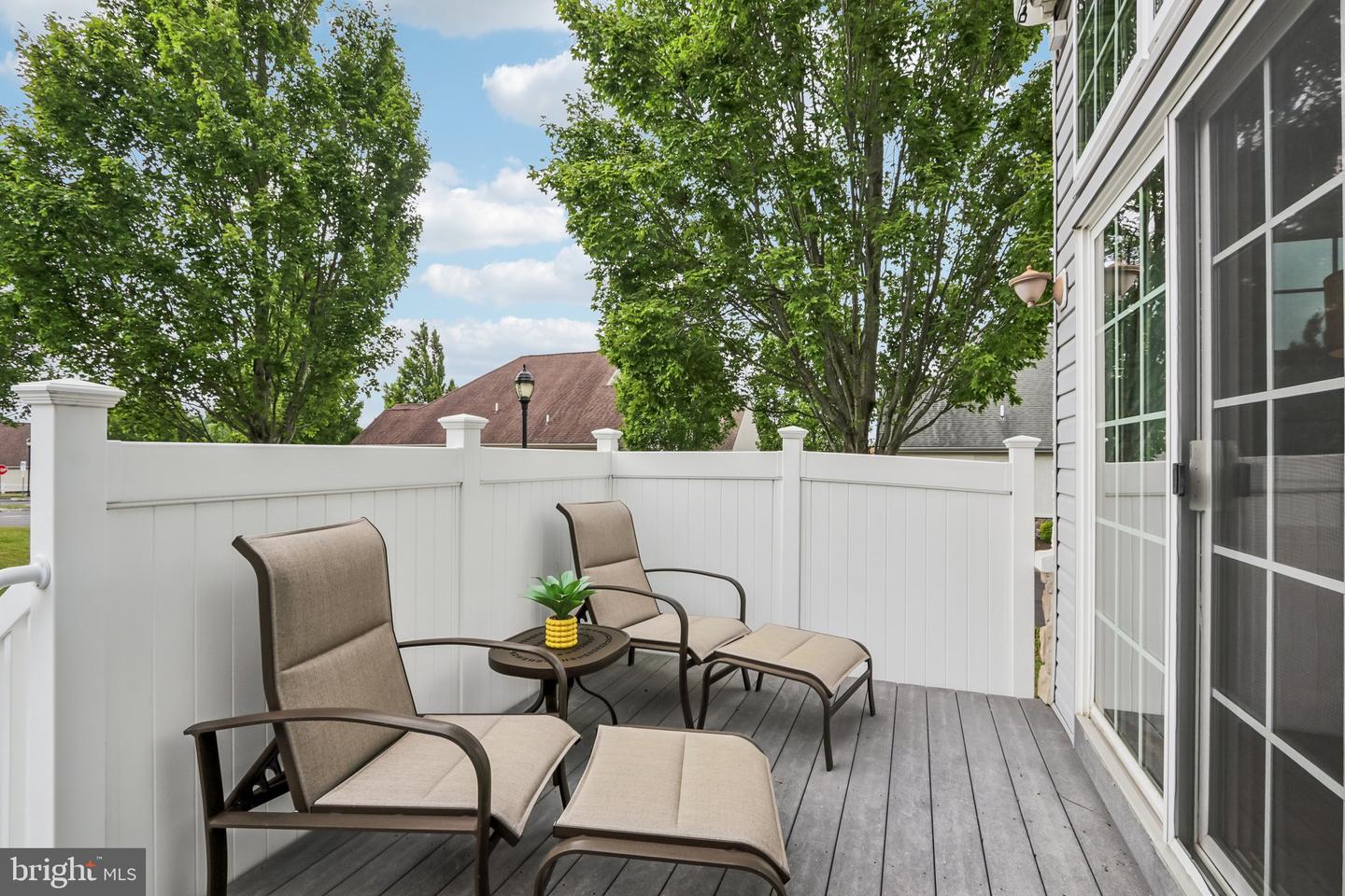 307 Ingleton Ct Property Photo 40