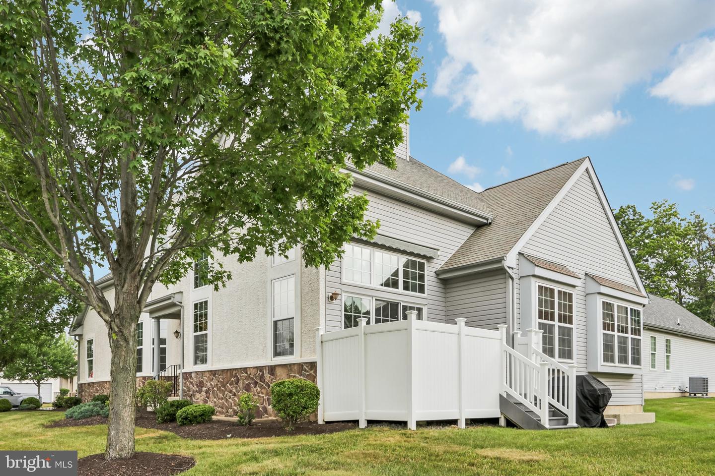 307 Ingleton Ct Property Photo 42