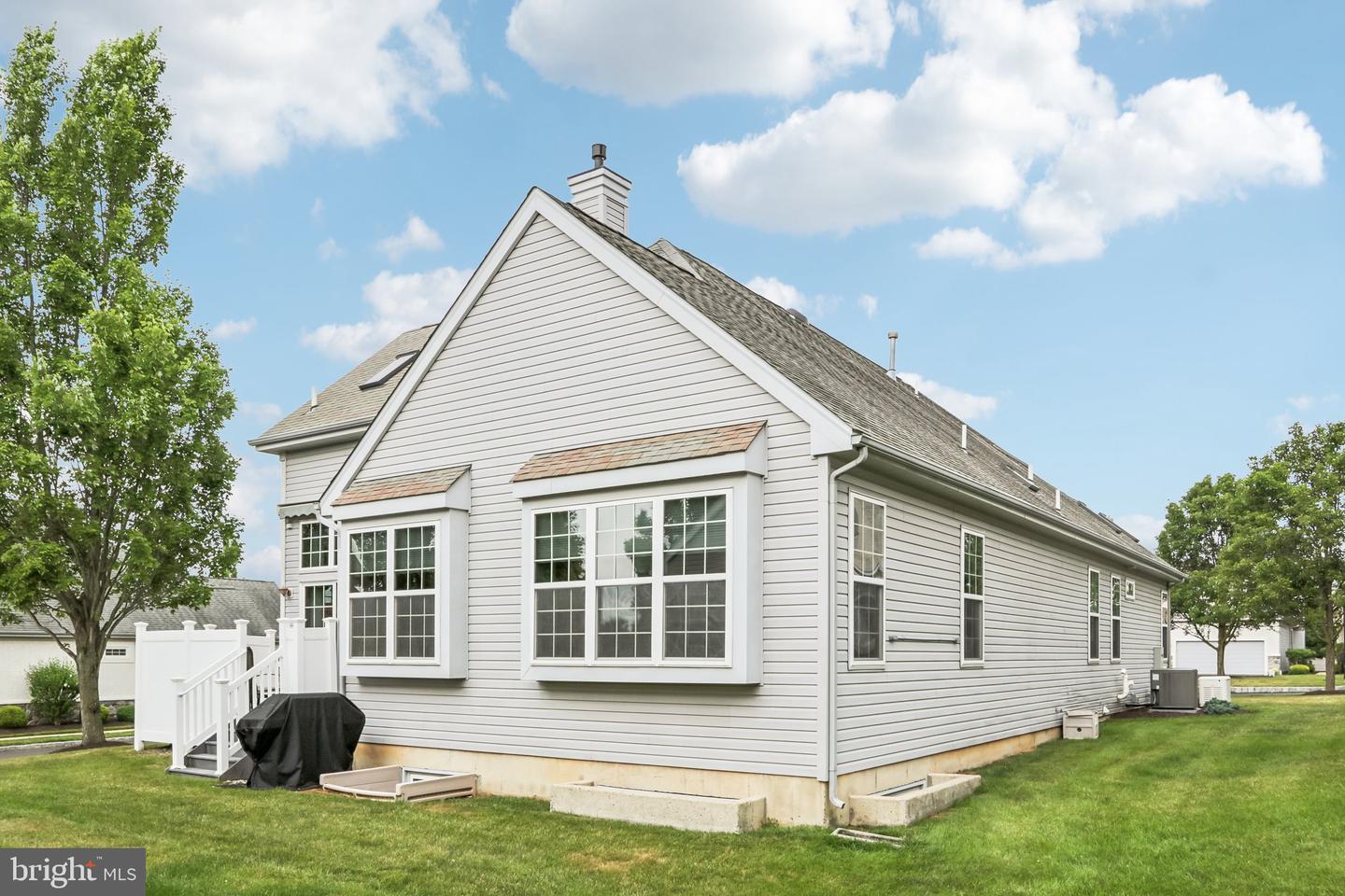 307 Ingleton Ct Property Photo 44