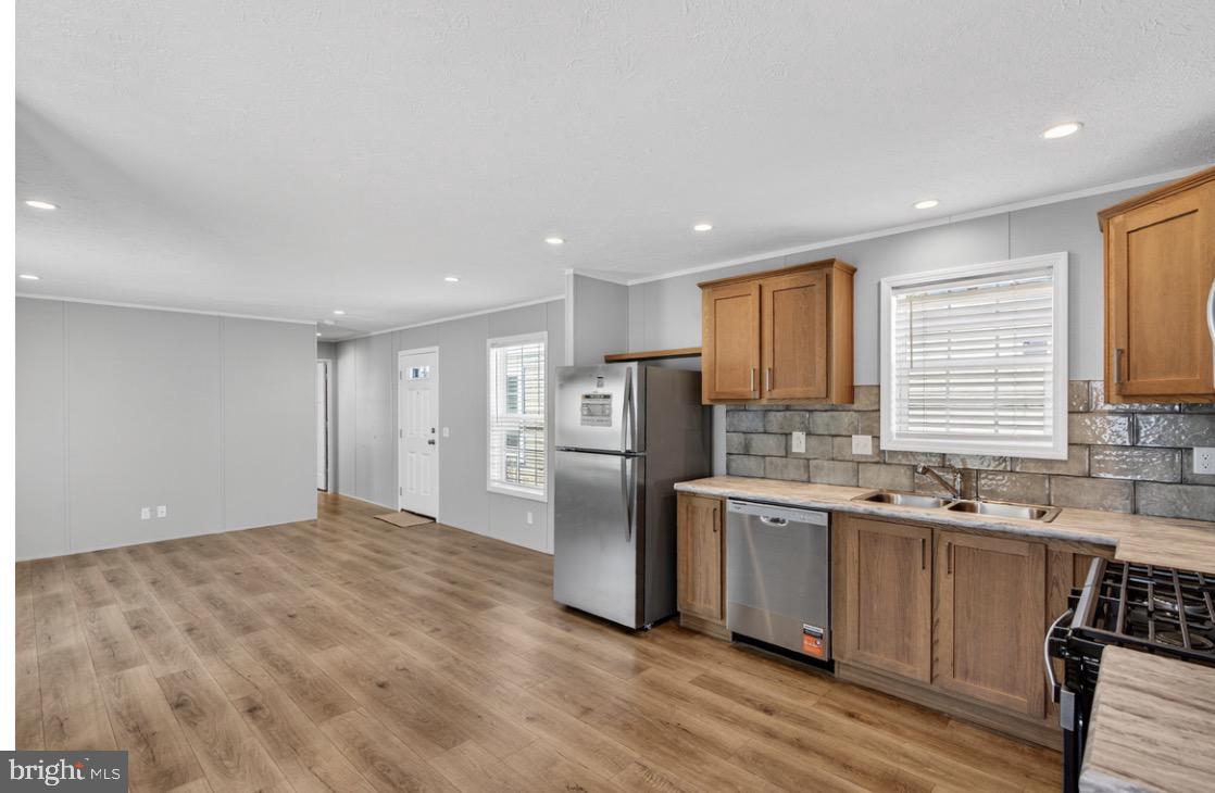 1446 Gibson Rd #unit #t B-9 Property Photo 12