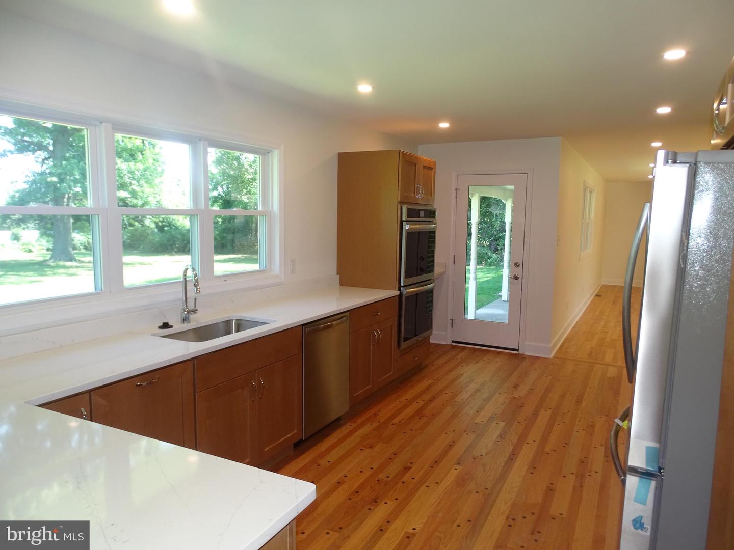 449 Street Rd Property Photo 10