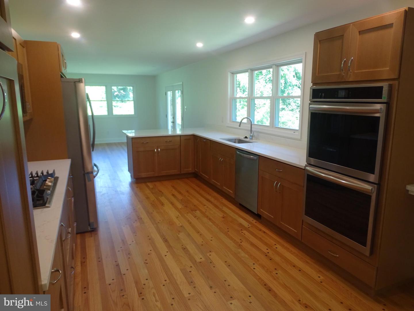 449 Street Rd Property Photo 11