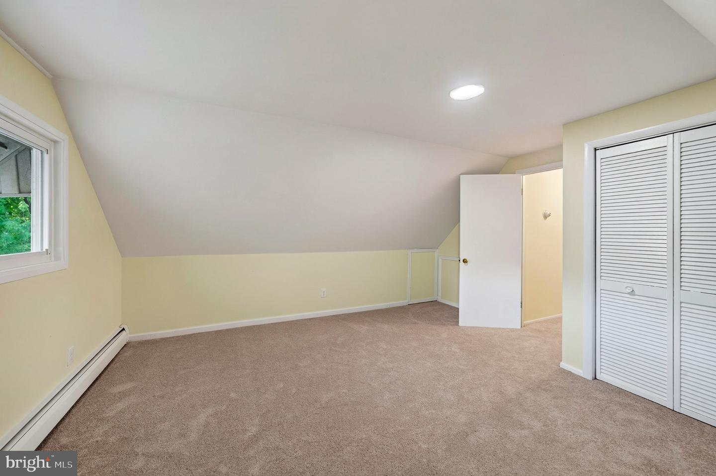 19 Vicar Ln Property Photo 31