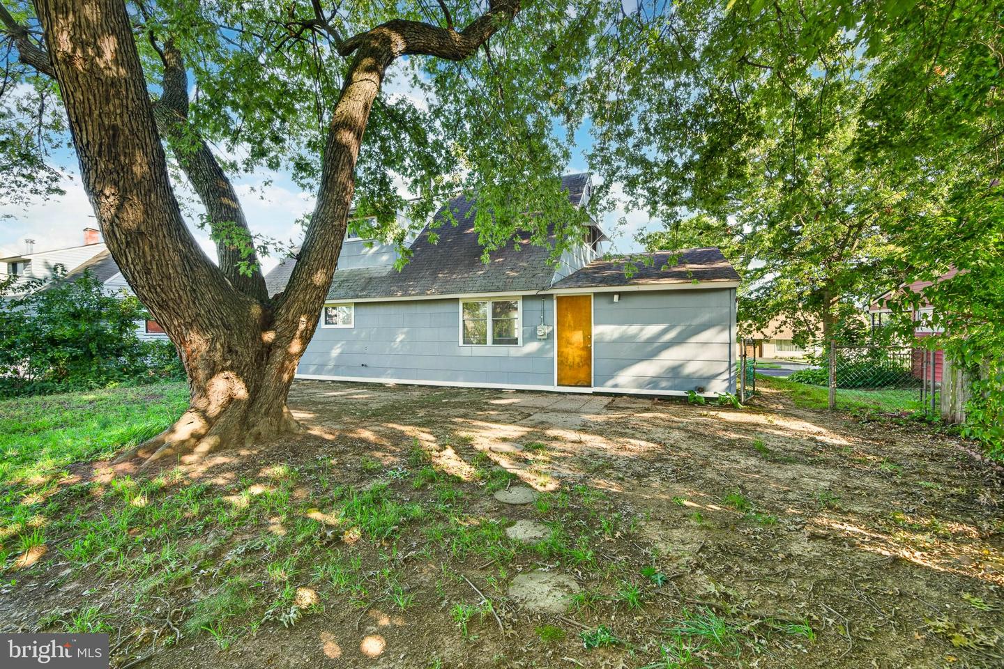 19 Vicar Ln Property Photo 38