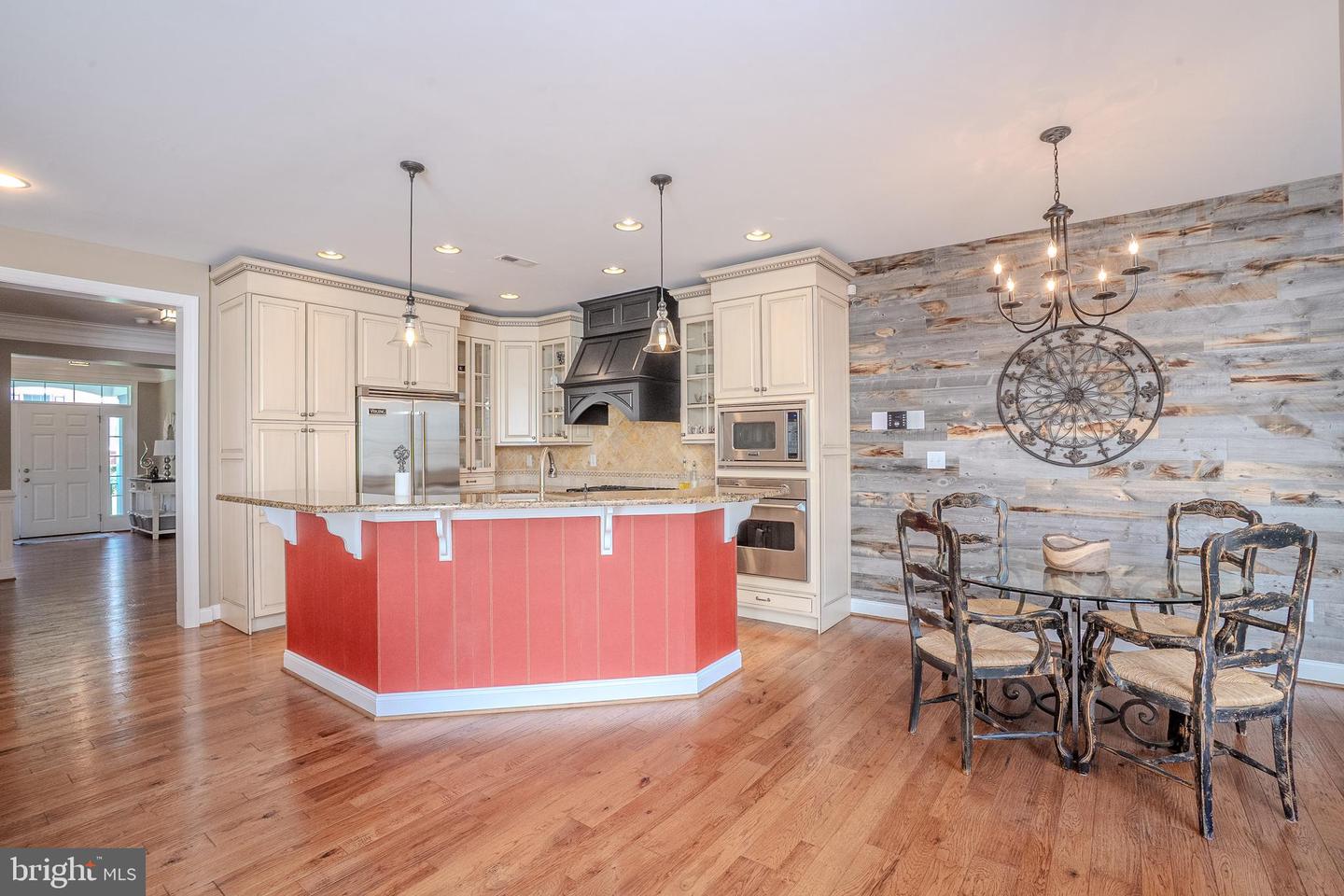 203 Jenks Aly #67 Property Photo 18