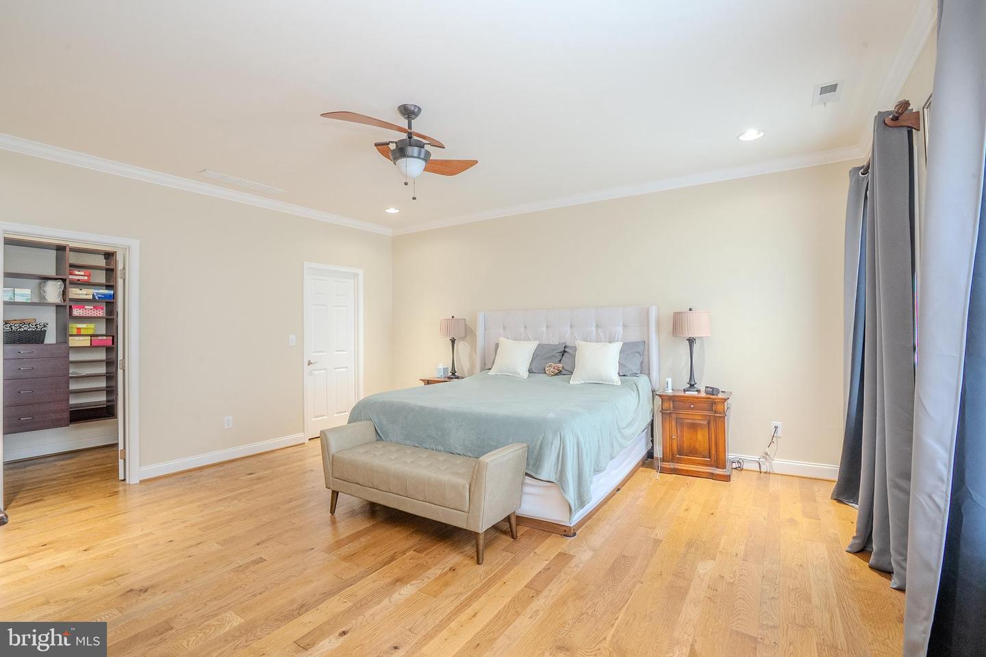 203 Jenks Aly #67 Property Photo 26