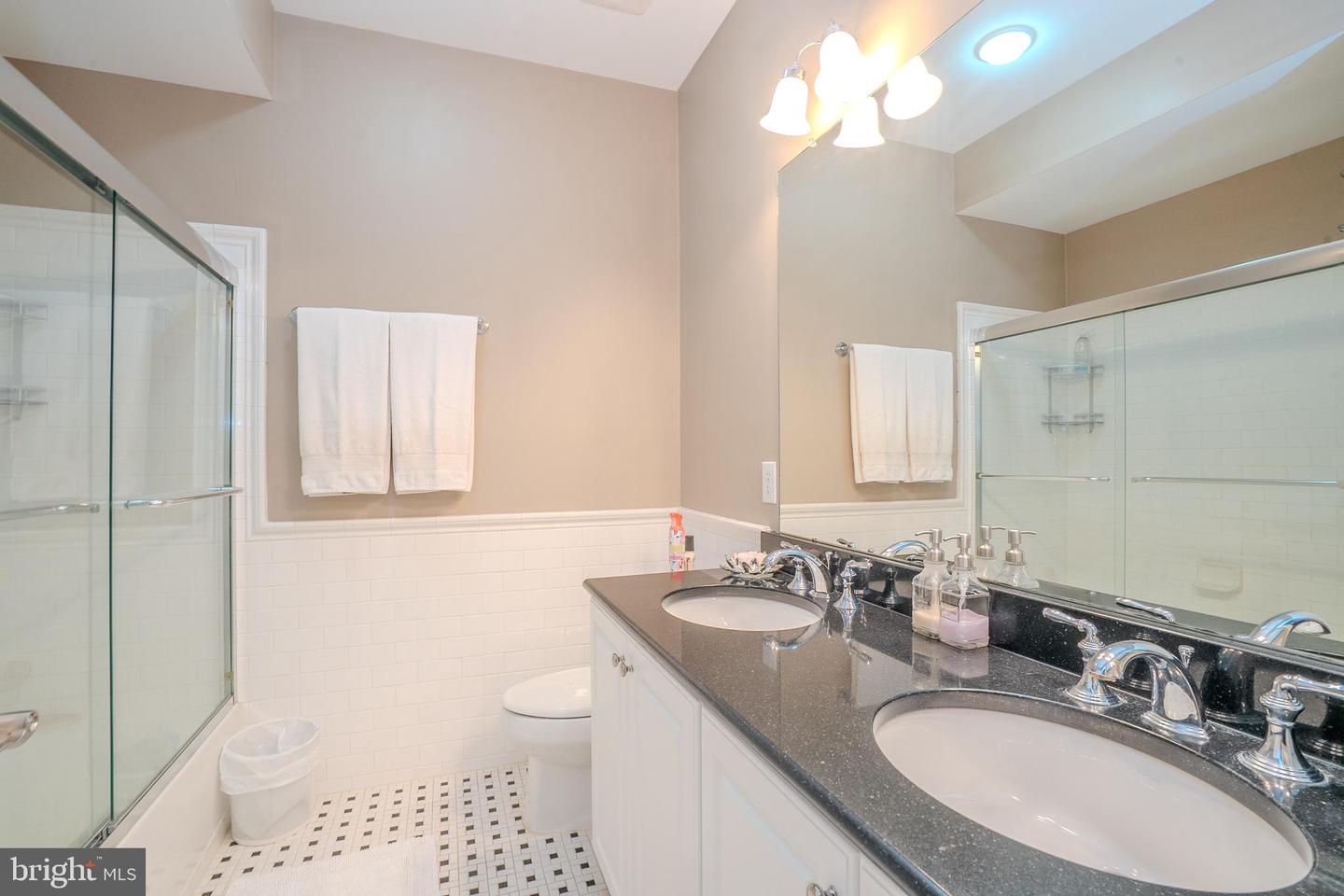 203 Jenks Aly #67 Property Photo 33