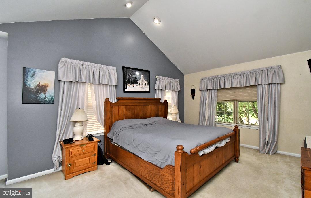 1861 Creekview Ln Property Photo 22