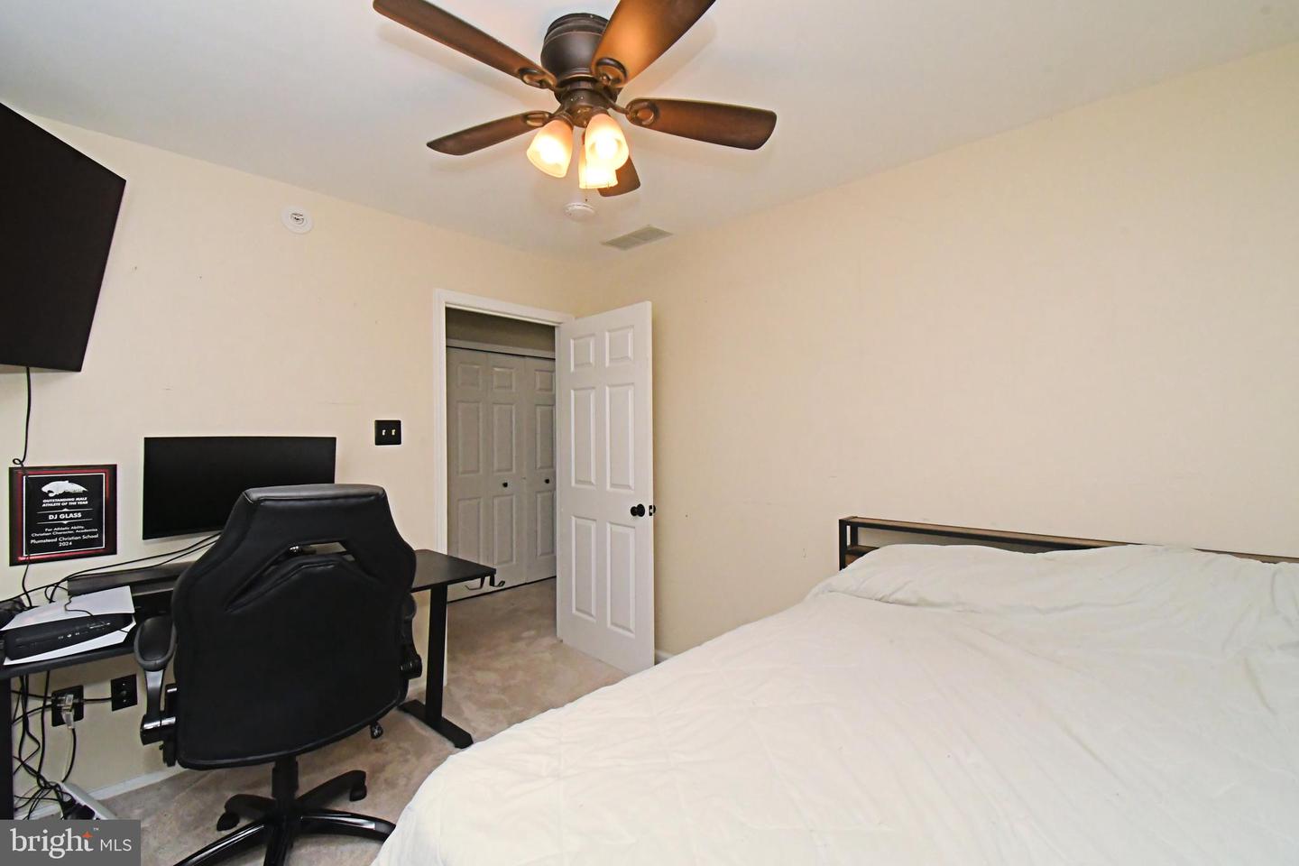 1861 Creekview Ln Property Photo 26