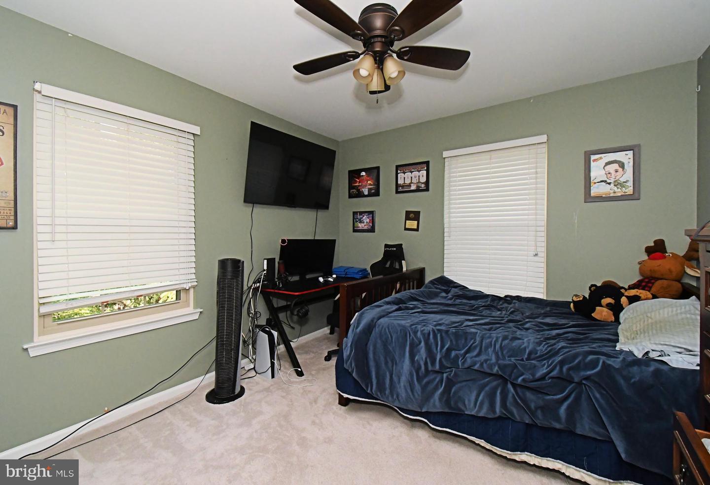 1861 Creekview Ln Property Photo 32