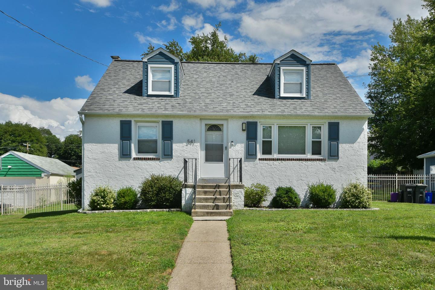 541 Highland Ave Property Photo 1