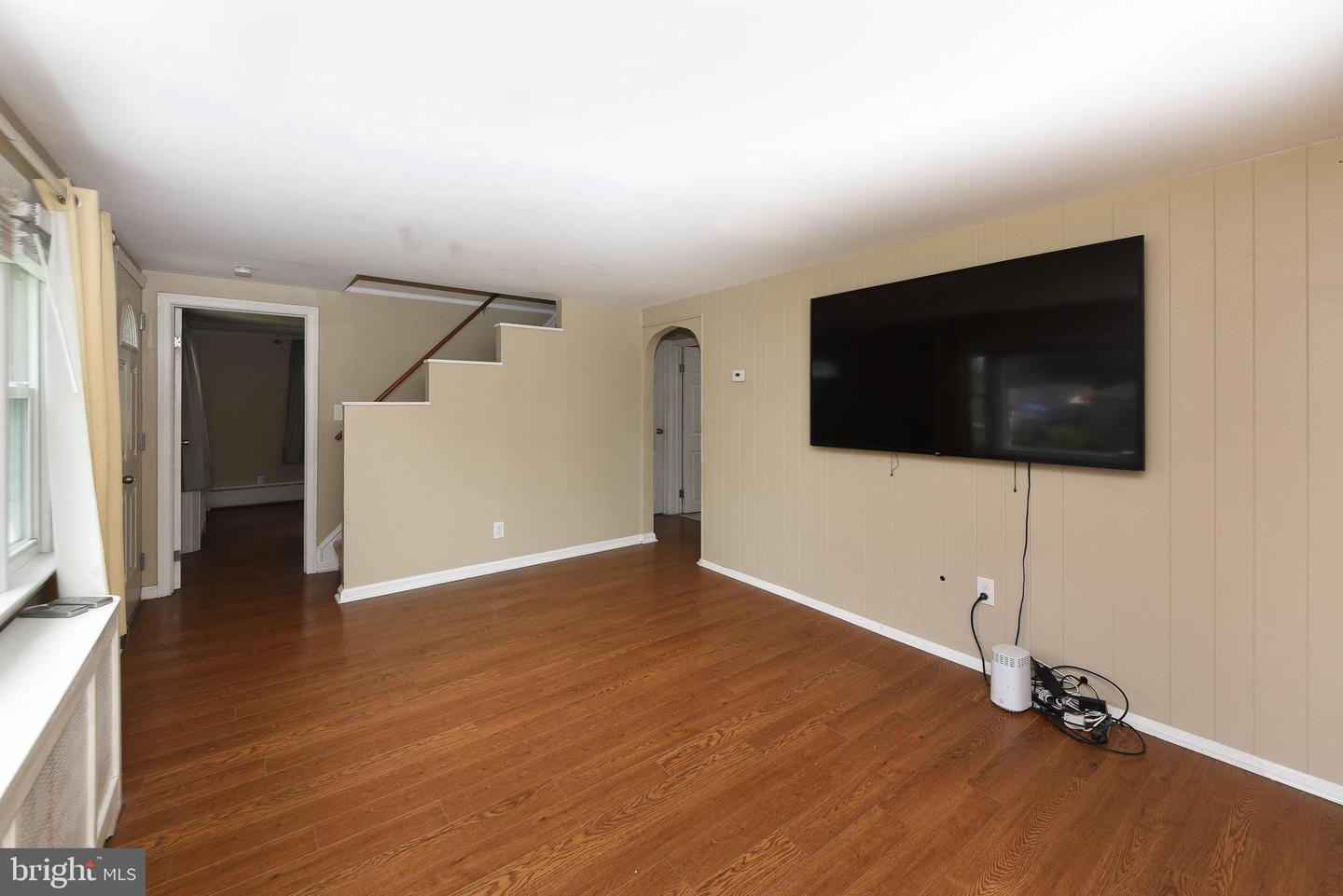 541 Highland Ave Property Photo 5