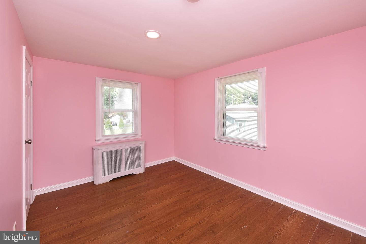 541 Highland Ave Property Photo 11