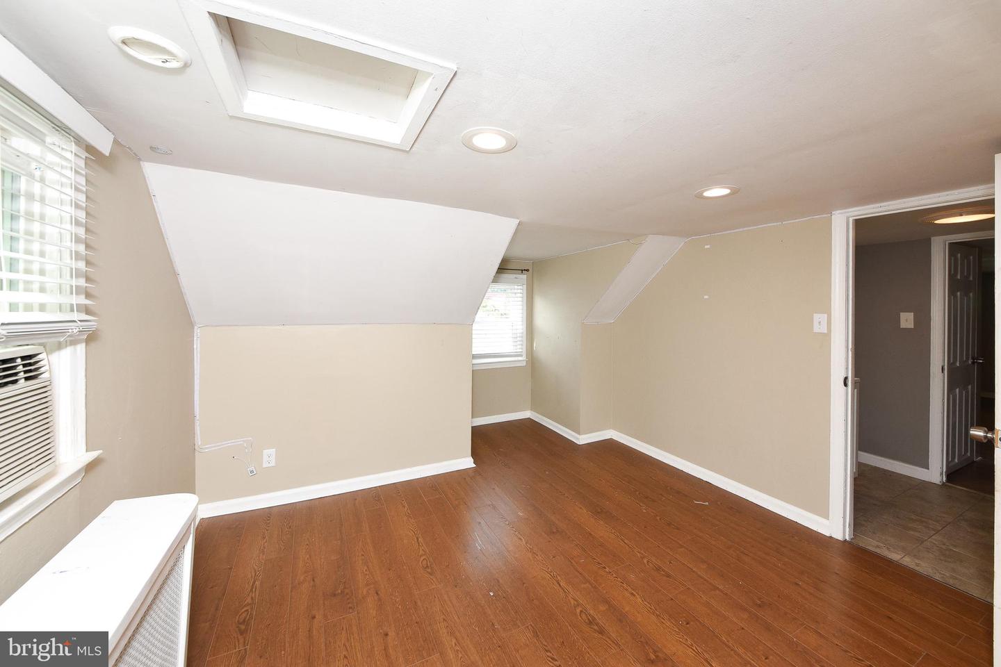 541 Highland Ave Property Photo 16