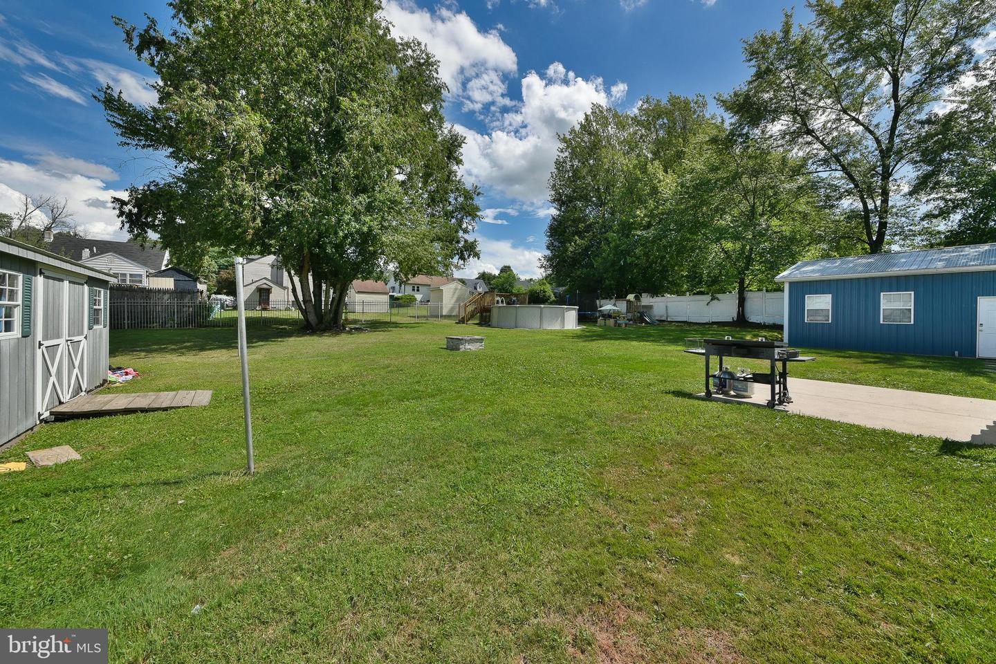 541 Highland Ave Property Photo 28