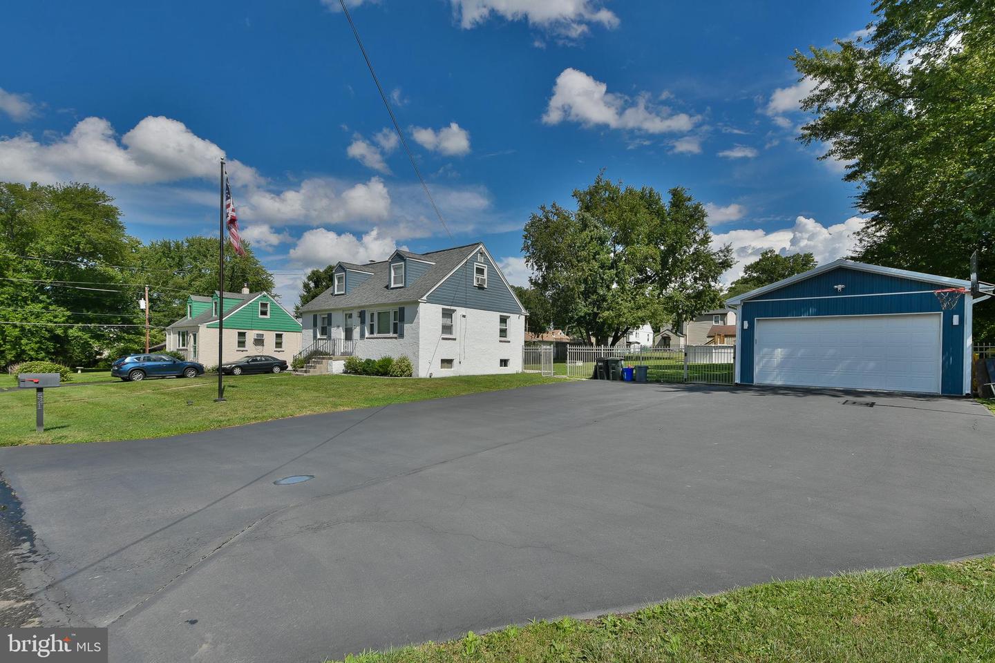 541 Highland Ave Property Photo 39