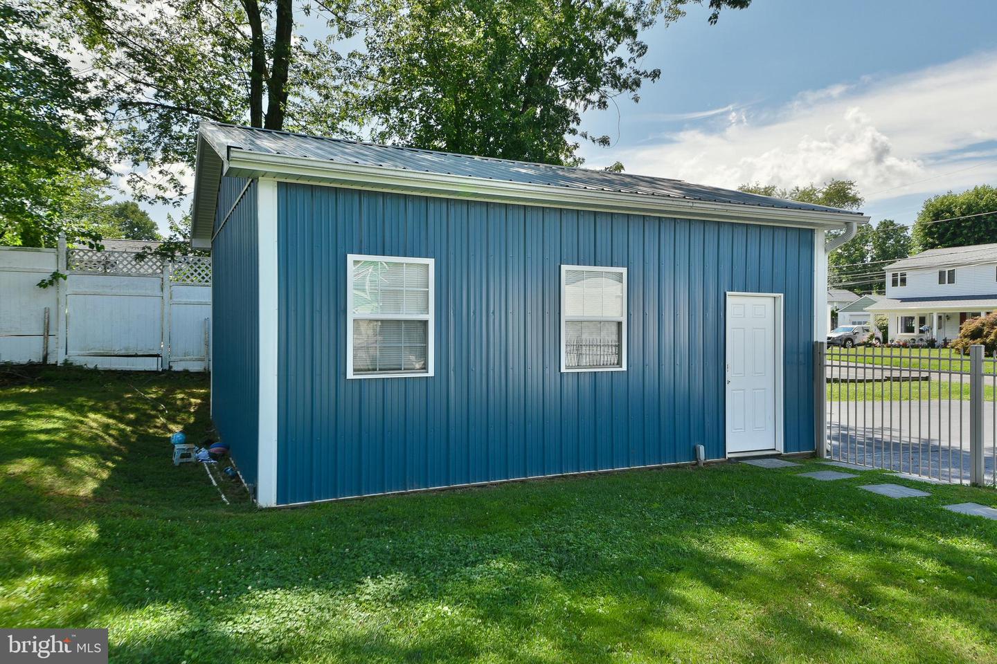 541 Highland Ave Property Photo 40