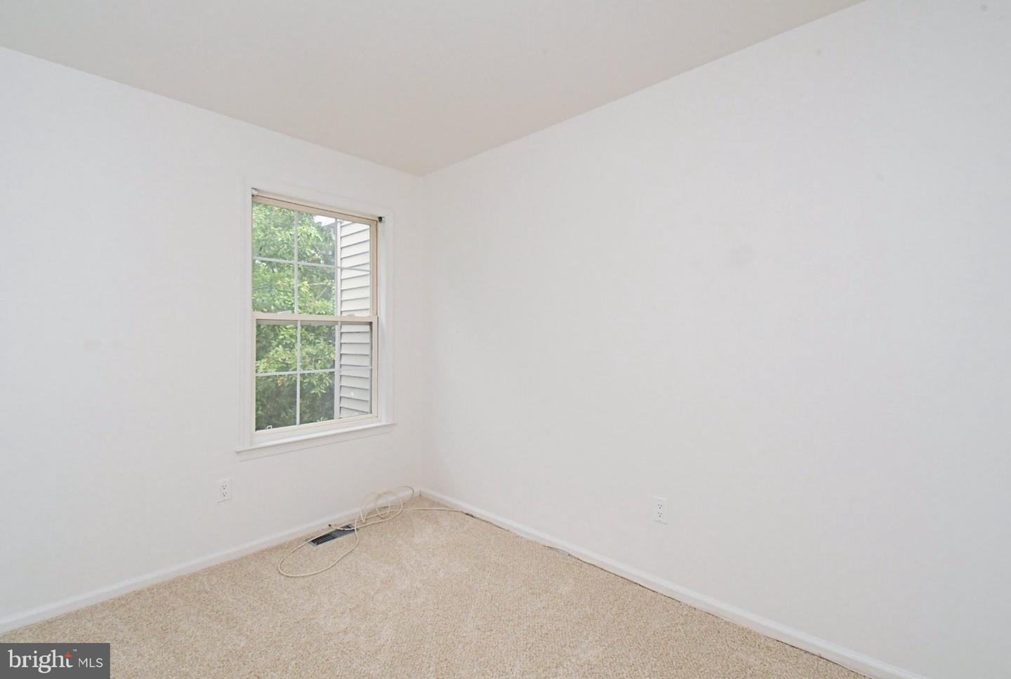 145 Bishops Gate Ln Property Photo 14