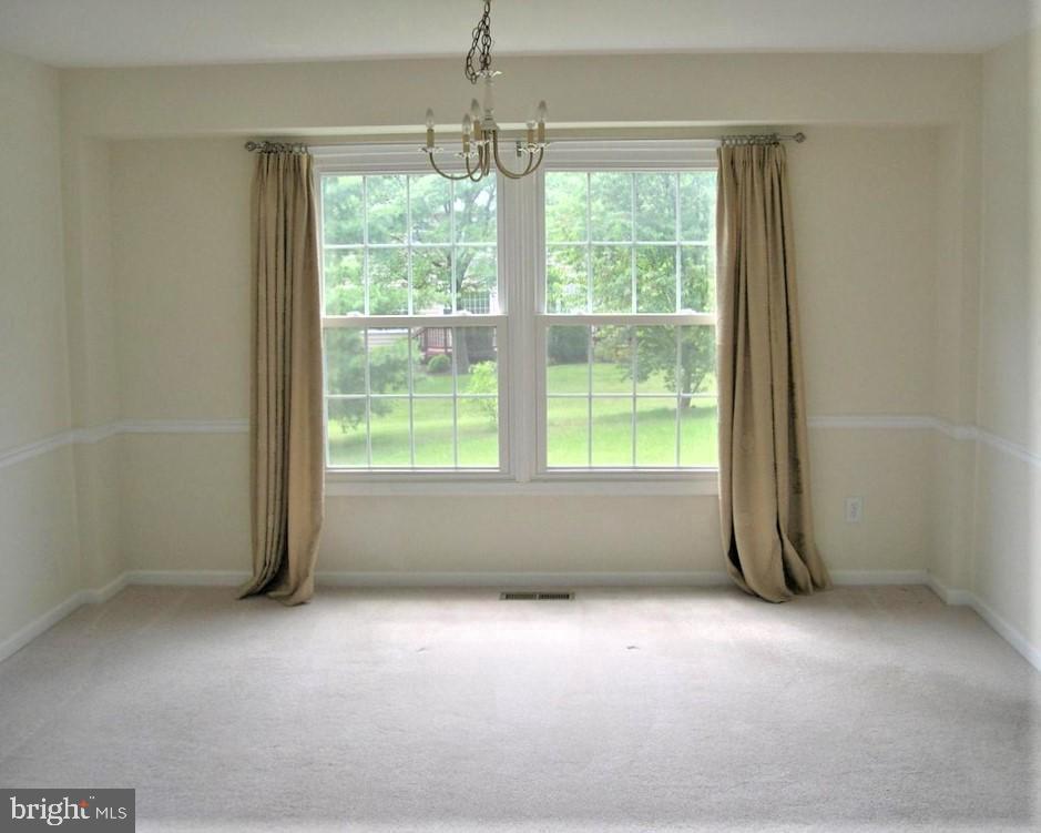 1359 Chase Rd Property Photo 5