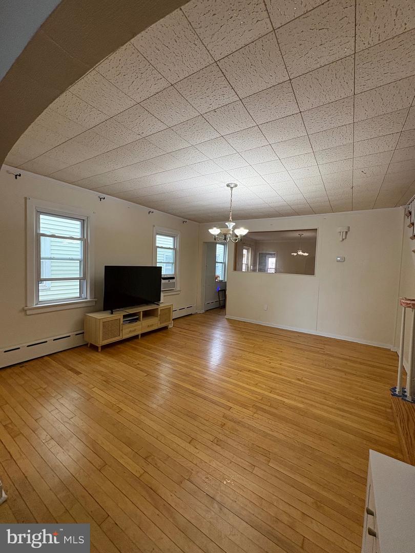 225 Dorrance St Property Photo 5