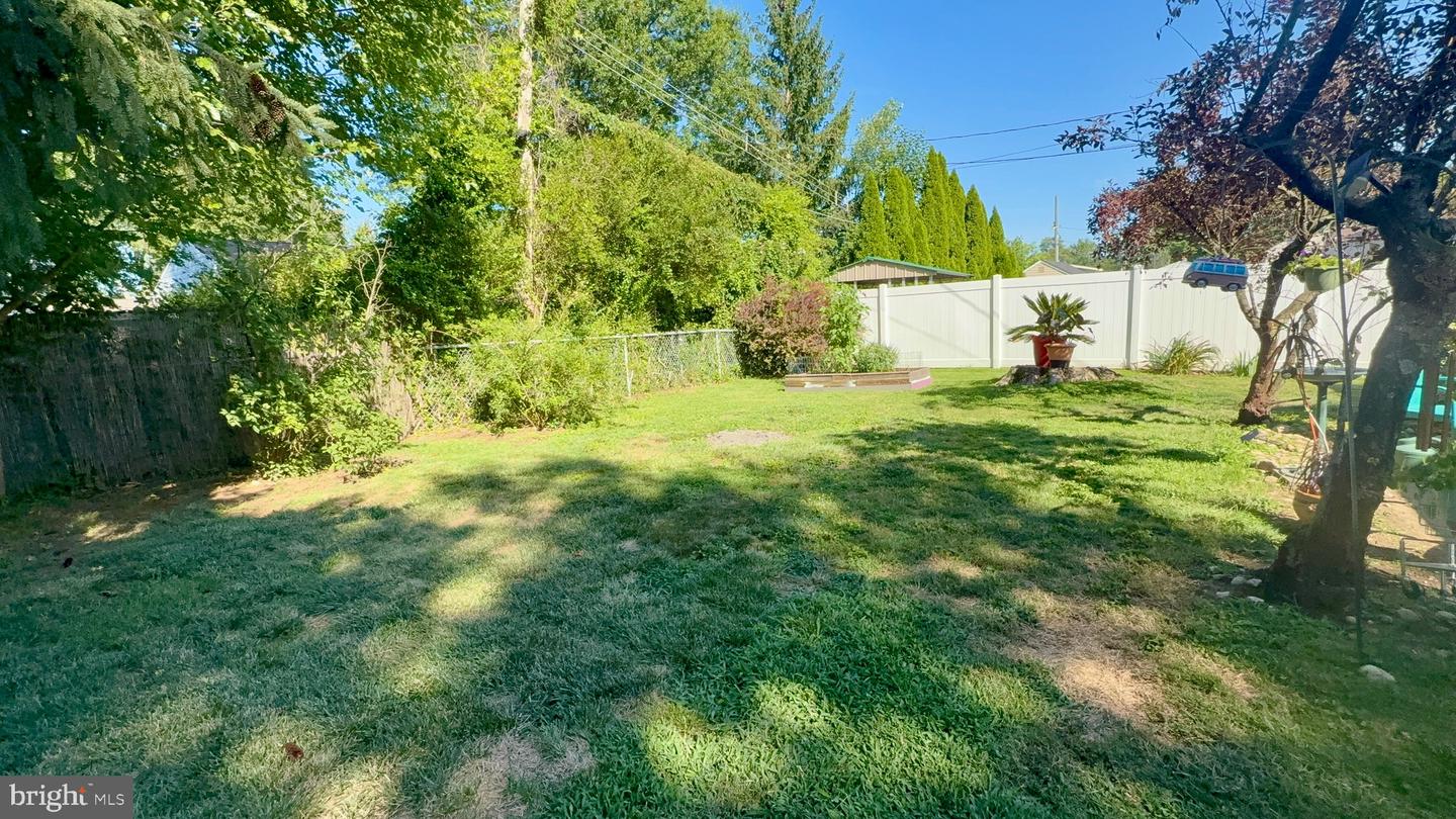 333 Adams Ave Property Photo 44
