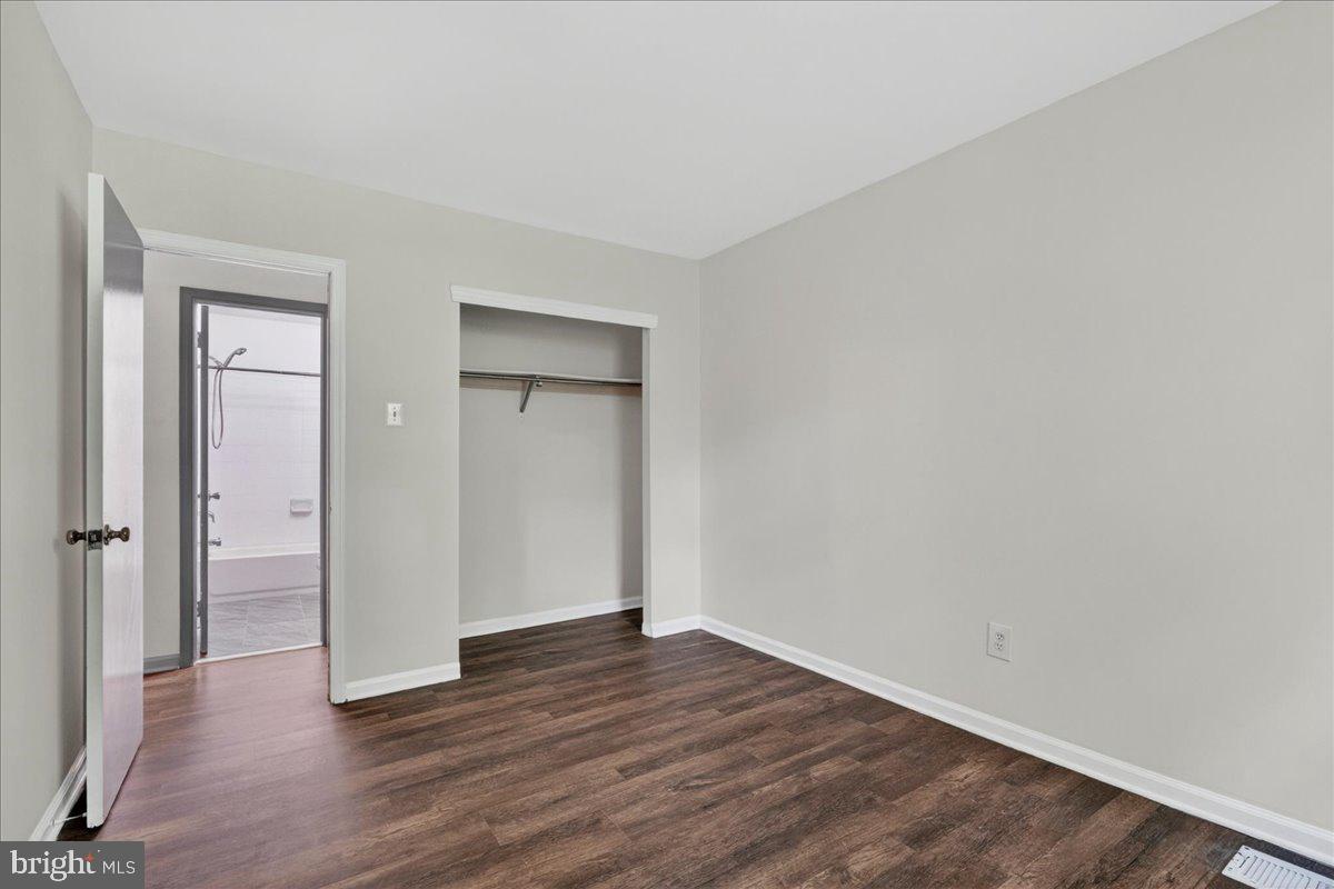 61 Constitution Ave Property Photo 22