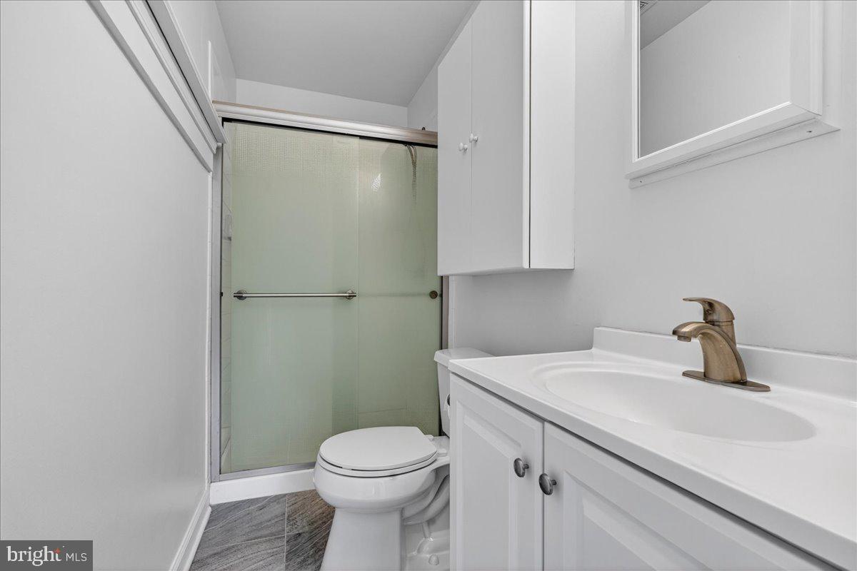 61 Constitution Ave Property Photo 28