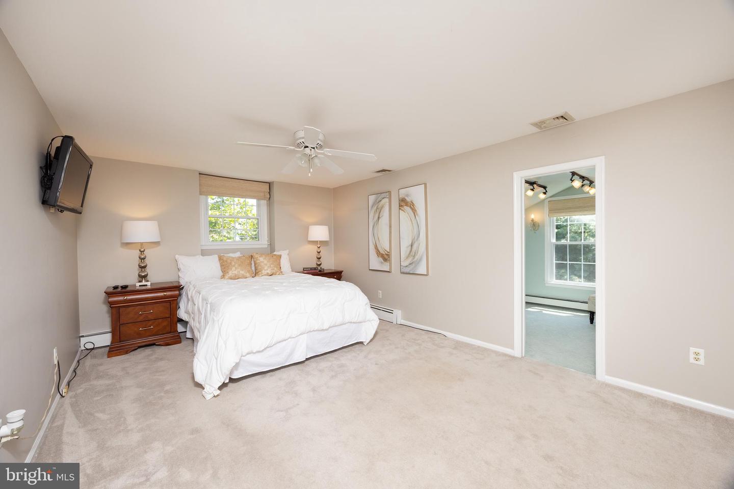 3547 N Sugan Rd Property Photo 17