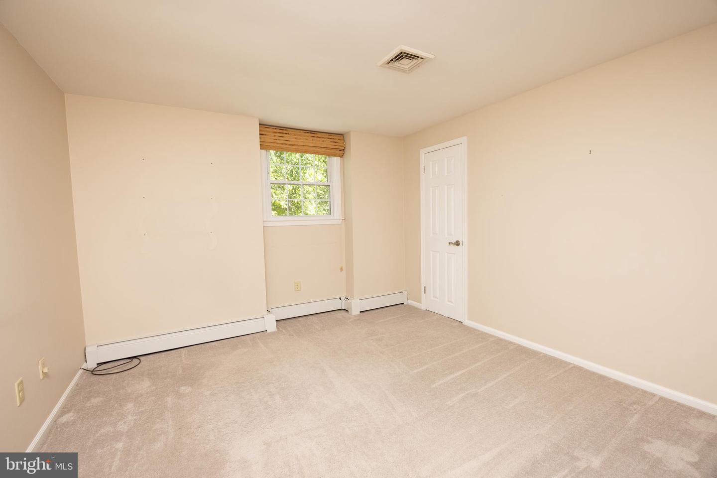 3547 N Sugan Rd Property Photo 27