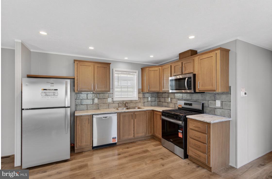 1446 Gibson Rd #lt A-18 Property Photo 12