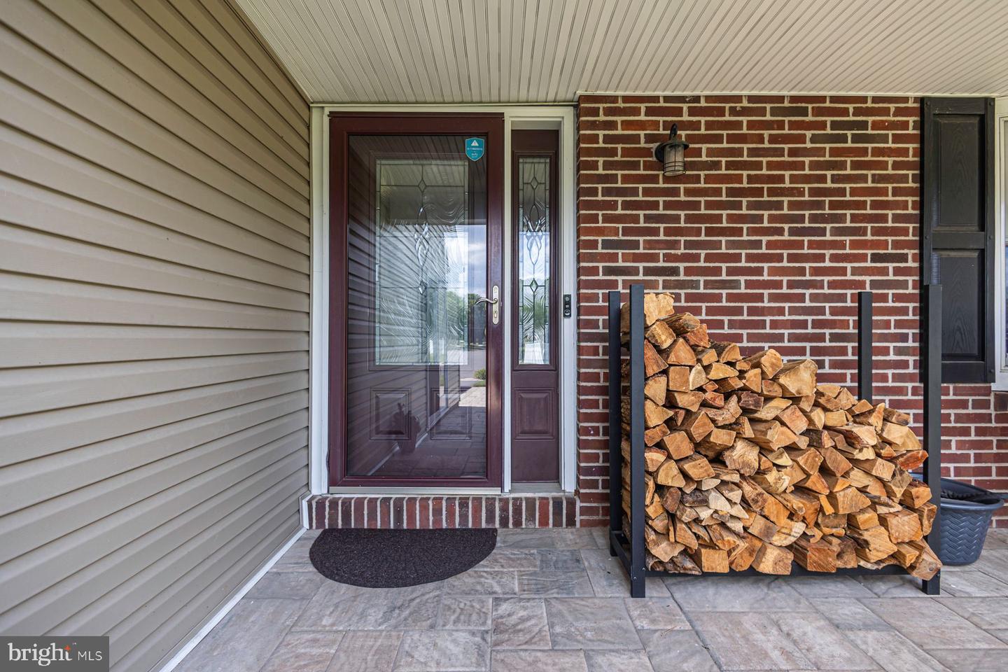 391 Lenape Ln Property Photo 5